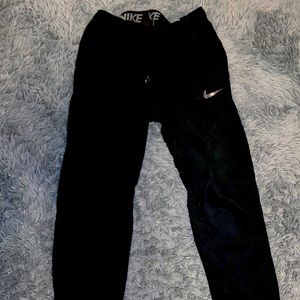 NIKE DRI-FIT sweatpants